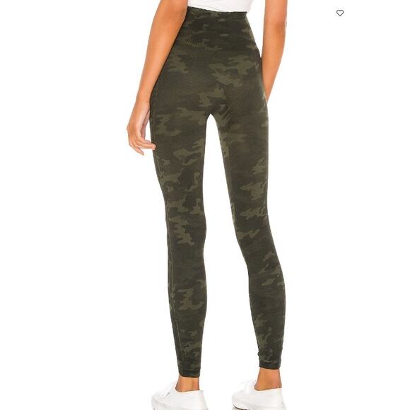 SPANX Look At Me Now Seamless High Waist Leggings Green Camo Large L - Picture 3 of 9